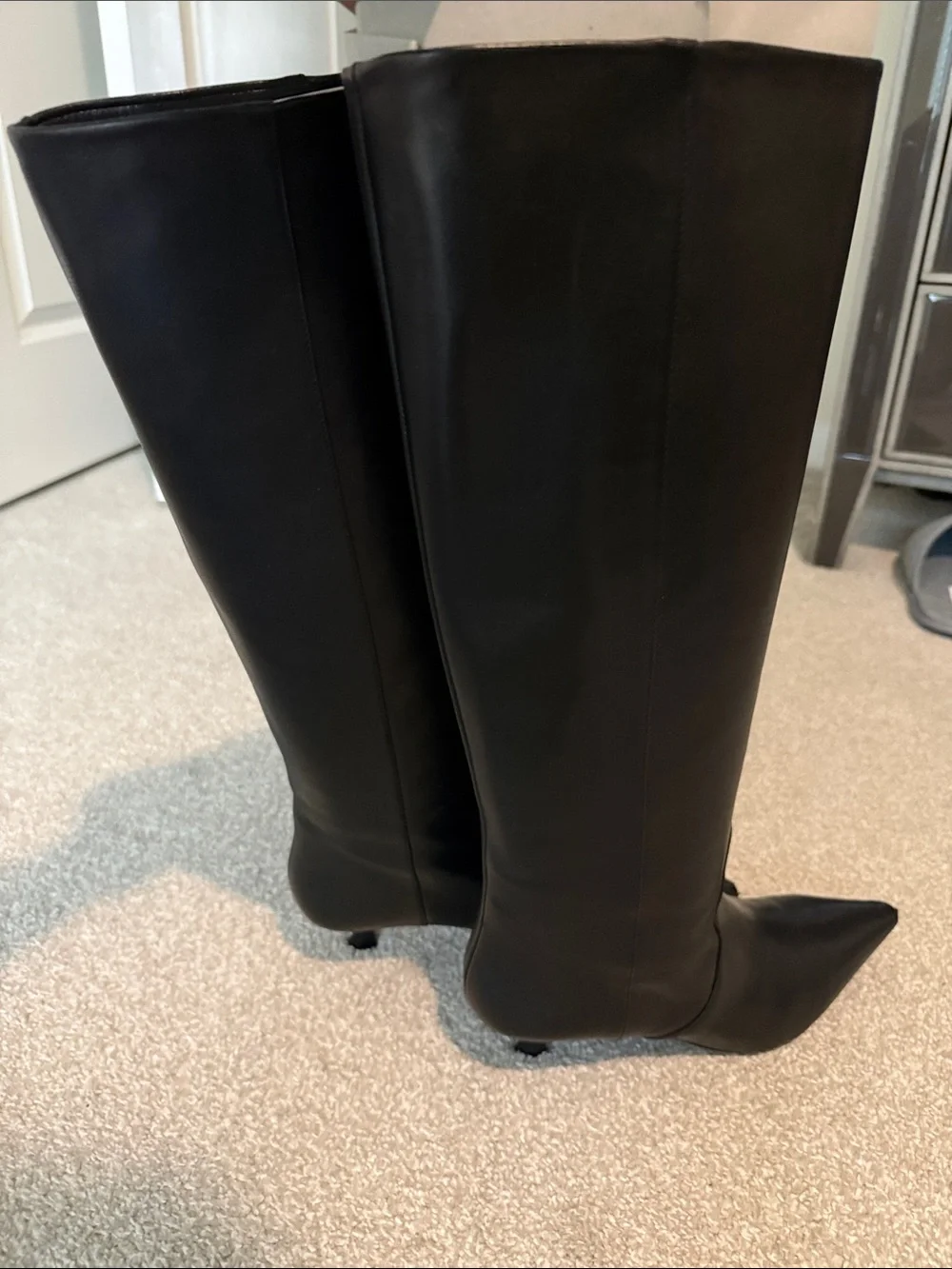 Stuart Weitzman black, leather knee-high boot